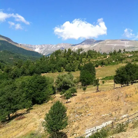 Landhuis La Cittadella Dei Monti Sibillini