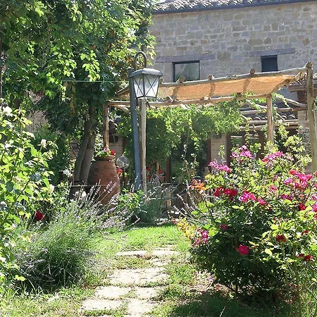 La Cittadella Dei Monti Sibillini Landhaus *