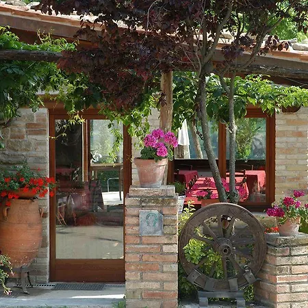La Cittadella Dei Monti Sibillini *